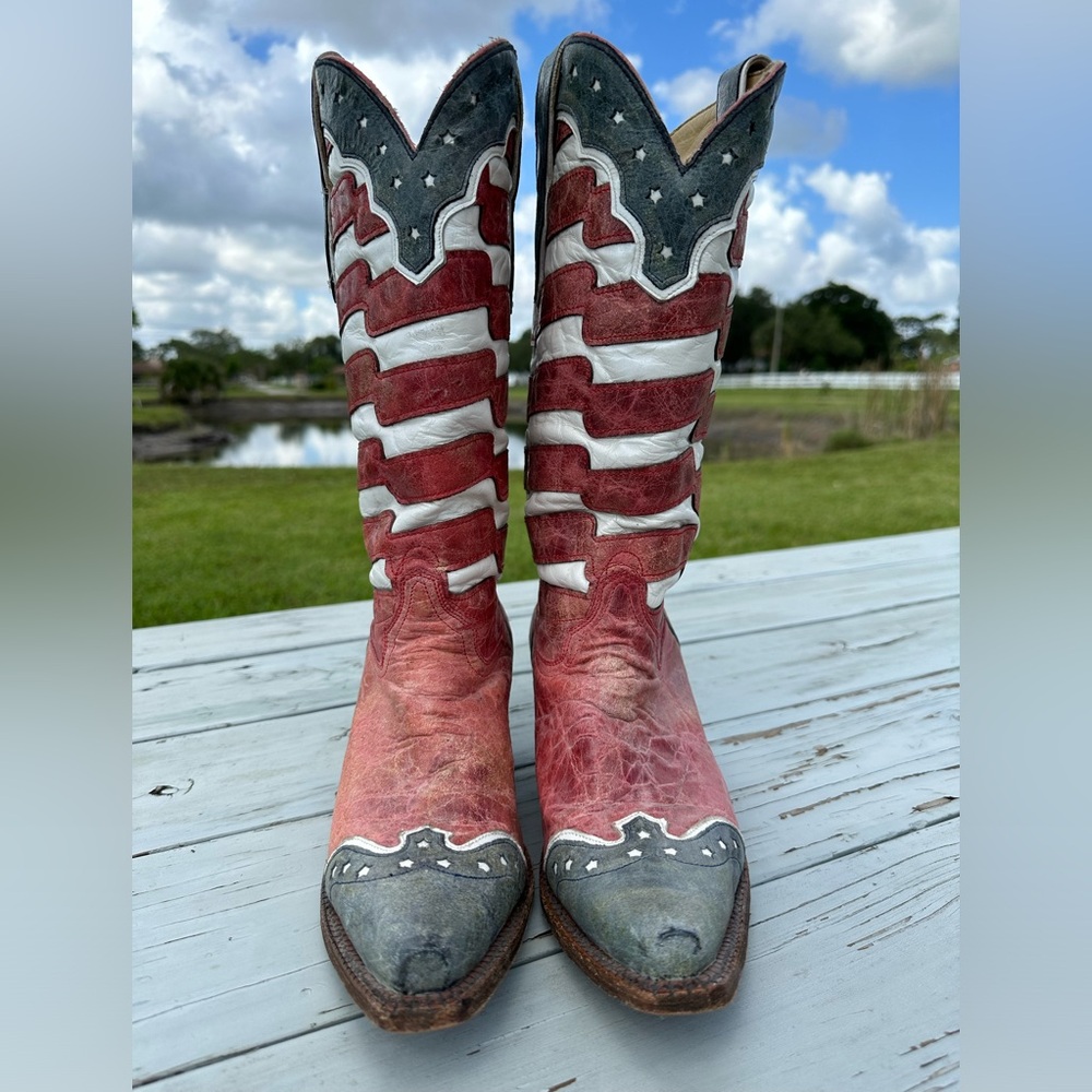 CORRAL RED,WHITE,BLUE COWGIRL BOOTS